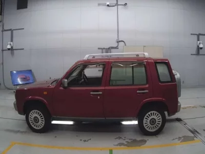 Nissan RASHEEN
