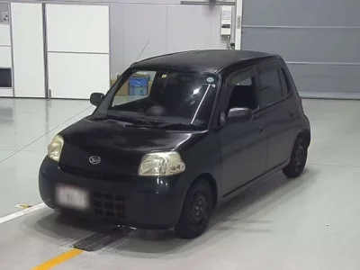 Daihatsu Esse