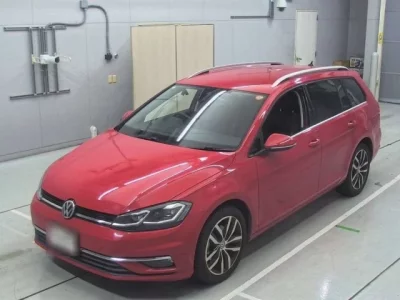 Volkswagen GOLF VARIANT