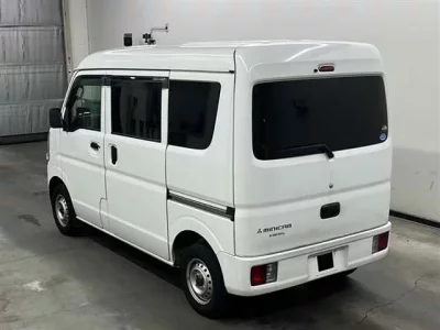 Mitsubishi MINICAB VAN