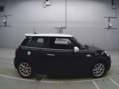 BMW MINI