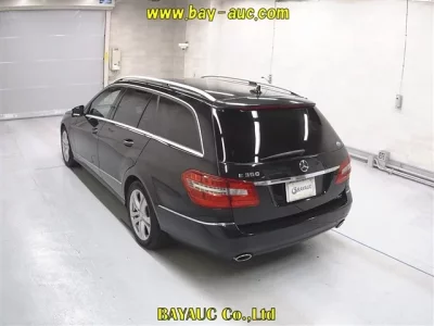 Mercedes-Benz E CLASS WAGON
