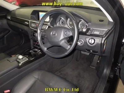 Mercedes-Benz E CLASS WAGON