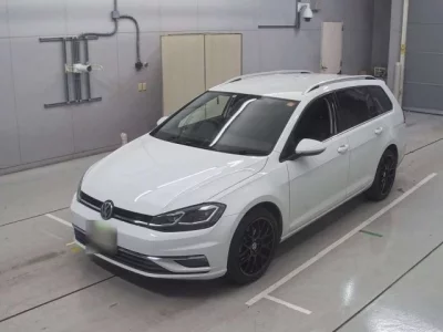 Volkswagen GOLF VARIANT