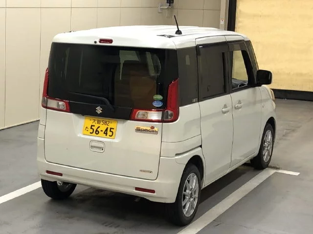 Suzuki SPACIA
