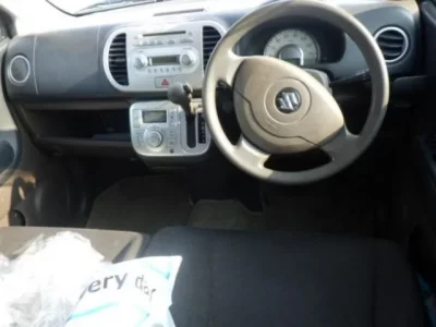 Suzuki MRWAGON
