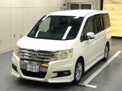 Honda STEP WAGON