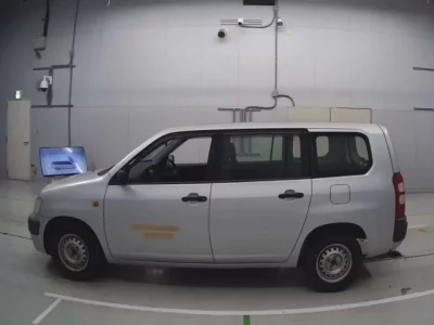 Toyota SUCCEED
