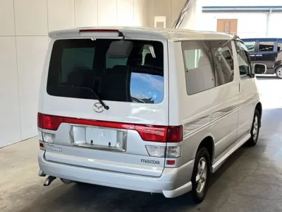 Mazda BONGO FRIENDEE