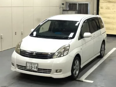 Toyota ISIS