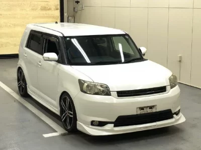 Toyota COROLLA RUMION