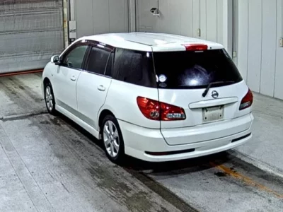 Nissan WINGROAD