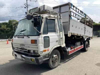 Nissan UD SERIES
