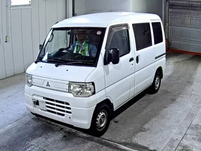 Mitsubishi MINICAB VAN