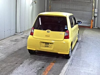 Daihatsu Esse