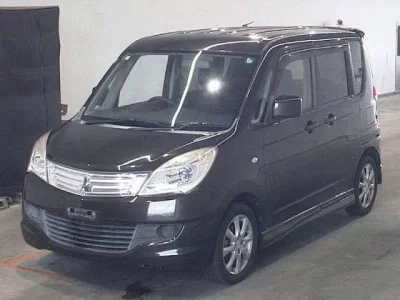 Mitsubishi DELICA D2