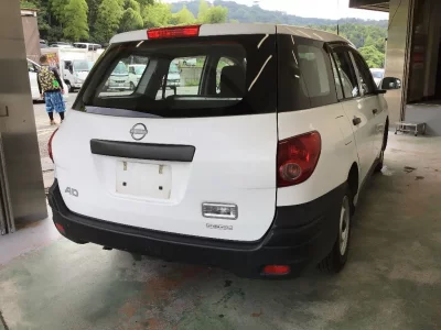 Nissan AD