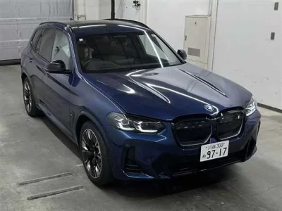 BMW iX3