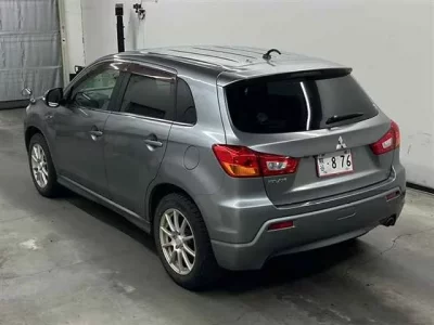 Mitsubishi RVR