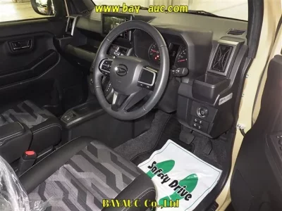 Daihatsu TAFT