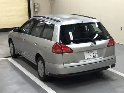 Nissan WINGROAD