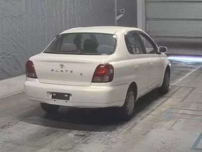 Toyota PLATZ