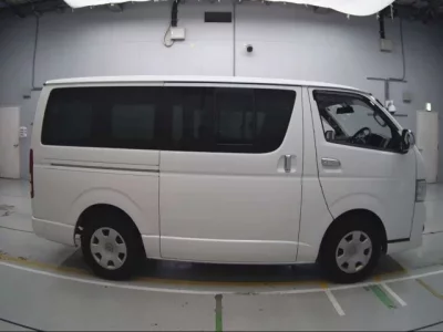 Toyota REGIUS ACE VAN