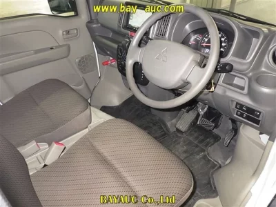 Mitsubishi MINICAB VAN