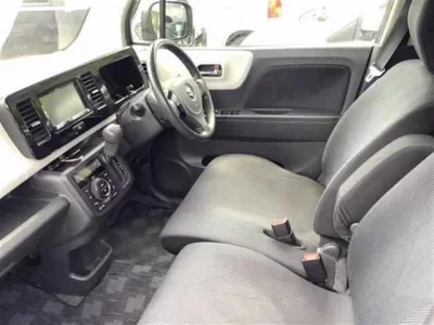 Suzuki MRWAGON