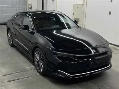 Toyota CROWN CROSSOVER