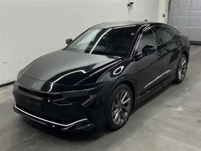 Toyota CROWN CROSSOVER