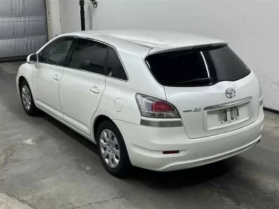 Toyota MARK X ZIO