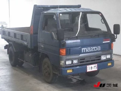 Mazda TITAN