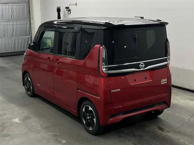 Nissan ROOX