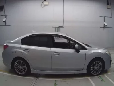 Subaru IMPREZA G4