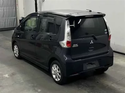 Mitsubishi EK CUSTOM