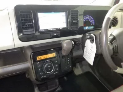 Suzuki MRWAGON