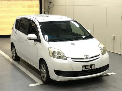 Toyota PASSO SETTE
