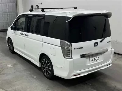 Honda STEP WAGON