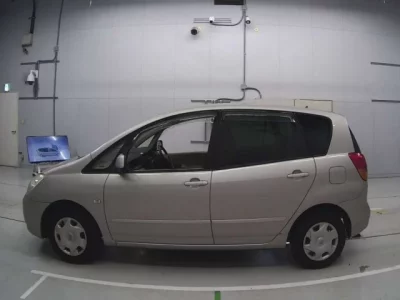 Toyota COROLLA SPACIO