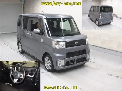 Toyota PIXIS MEGA