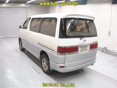 Toyota HIACE REGIUS