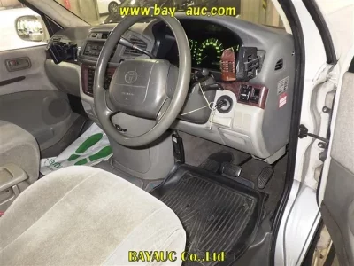 Toyota HIACE REGIUS