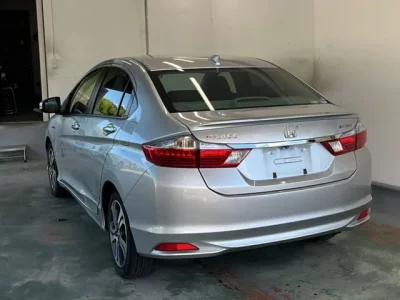 Honda GRACE