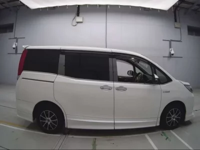 Toyota ESQUIRE