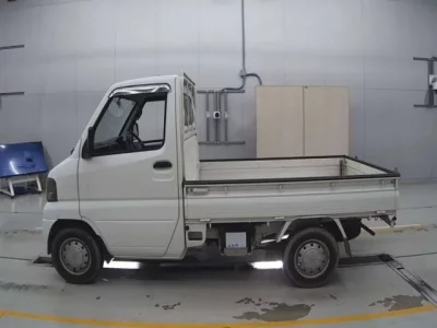 Mitsubishi MINICAB TRUCK