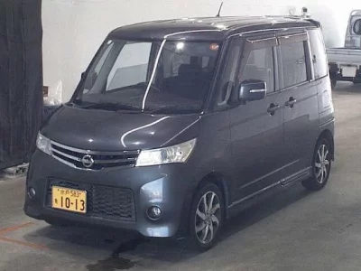 Nissan ROOX