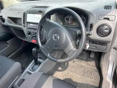 Nissan AD