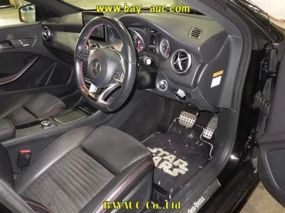 Mercedes-Benz CLA CLASS