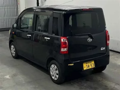 Daihatsu TANTO EXE